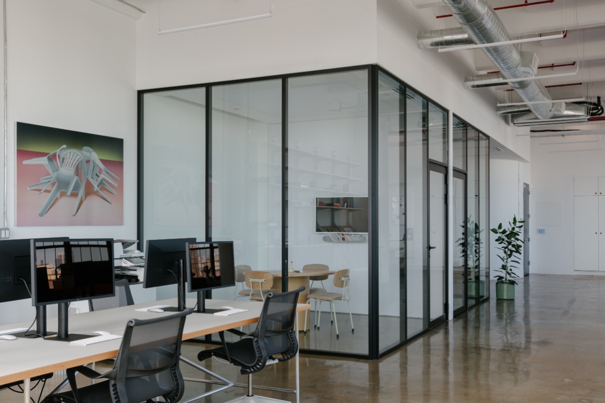 casa aurora glass conference room3 1 casa aurora glass conference room3 1
