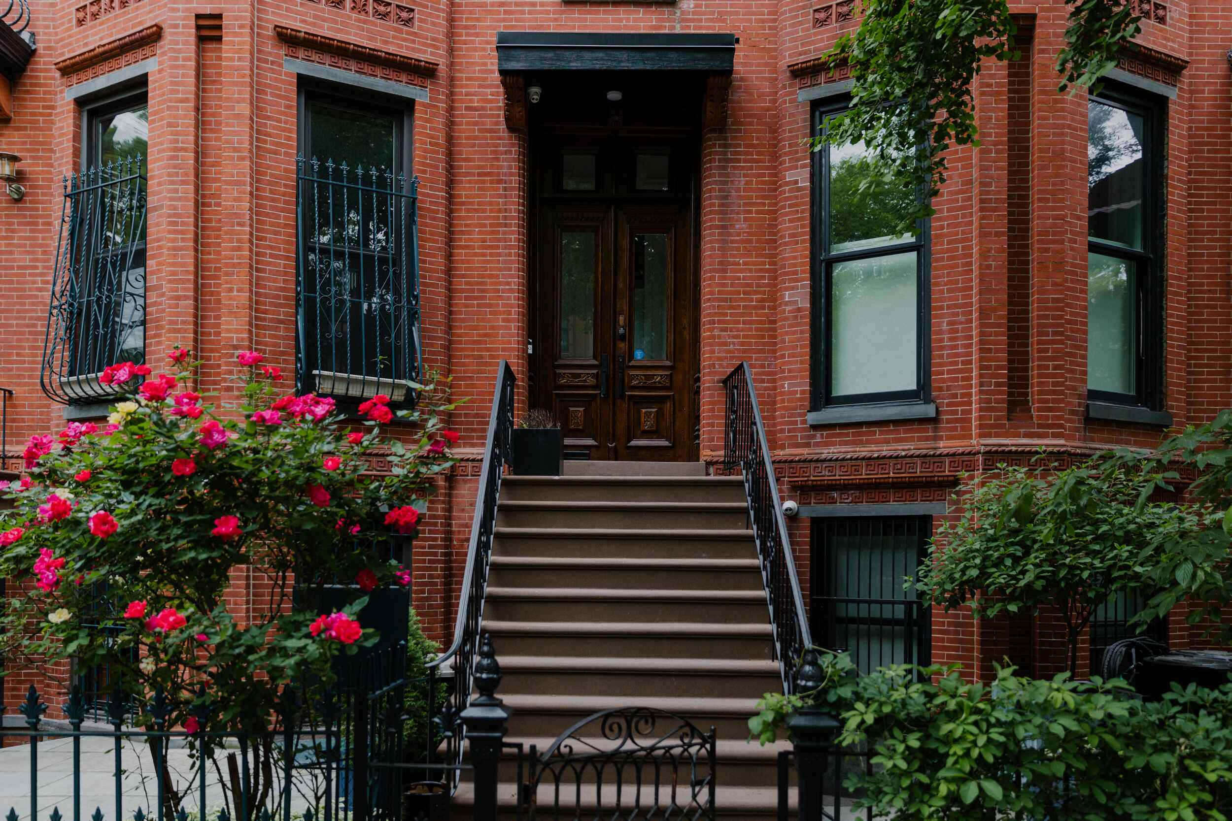 cocoon casa olympia brownstone entrance cocoon casa olympia brownstone entrance