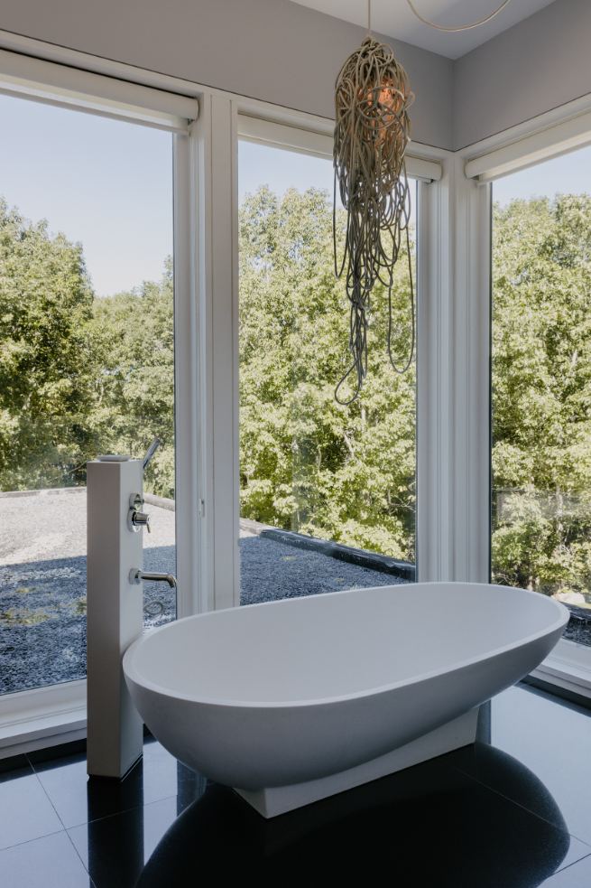 cocoon eximia white bathtub with view cocoon eximia white bathtub with view