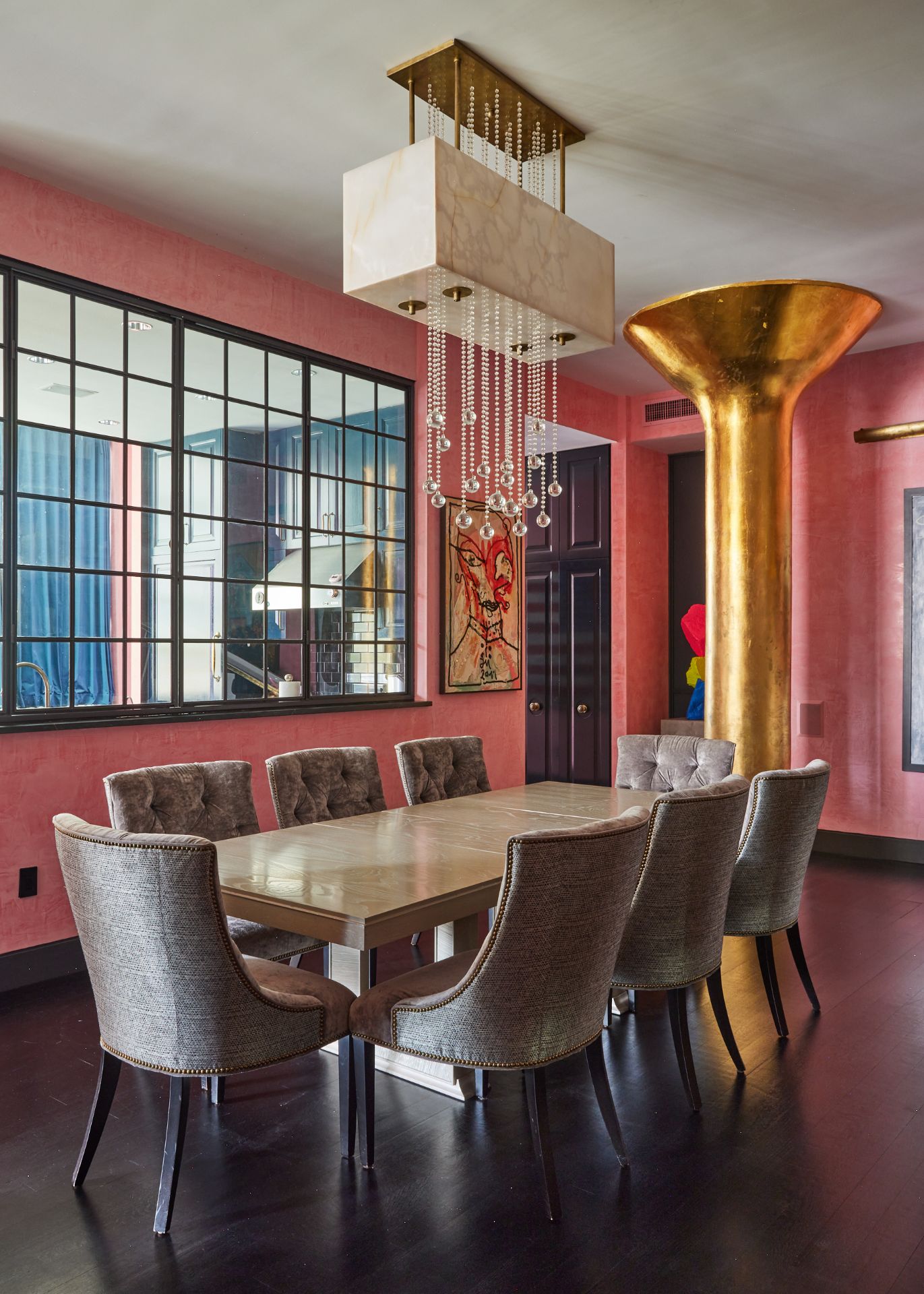 Casa Maxima 10 Dining Area with Chandelier Casa Maxima 10 Dining Area with Chandelier